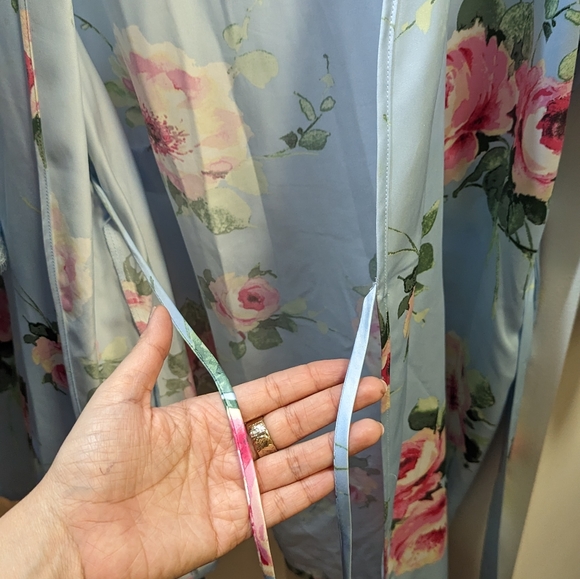 George Blue Floral Robe - Picture 8 of 10